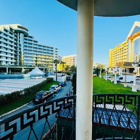 Апартаменты Victoria Two Bedroom Sunny *