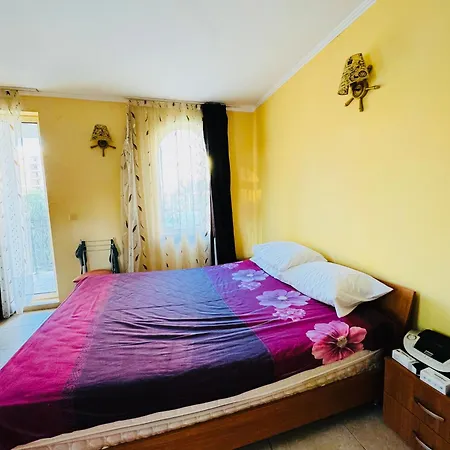 Victoria Two Bedroom Sunny Apartment Sunny Beach